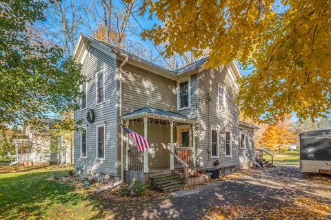 428 Hanover St, Concord, MI 49237 photo 1