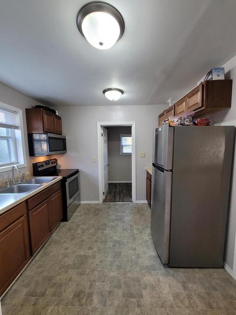 750 Loomis St, Jackson, MI 49202 photo 11