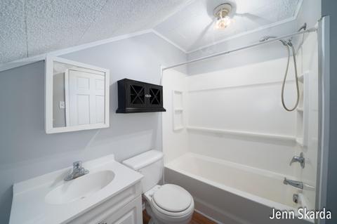 927 Charles St, Belding, MI 48809 photo 22