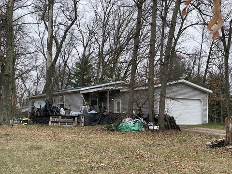 461 Cherry St, Baldwin, MI 49304 photo 4