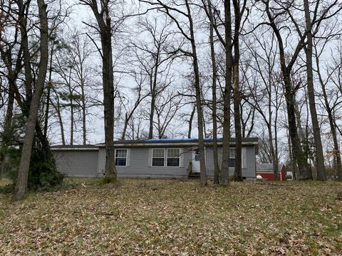461 Cherry St, Baldwin, MI 49304 photo 2
