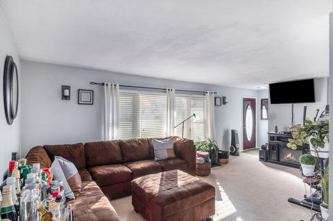 2708 Lynnbrook Dr, Jackson, MI 49202 photo 8