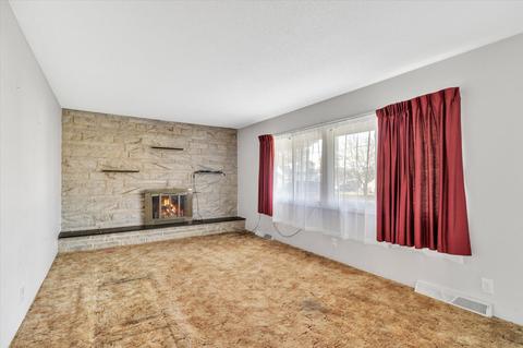 719 Bellevue Ave, Jackson, MI 49202 photo 4