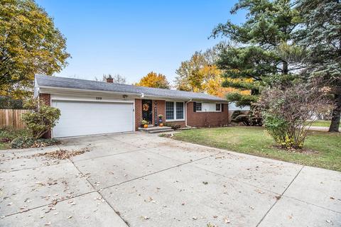 588 Robinson Rd, Jackson, MI 49203 photo 2