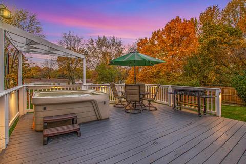 588 Robinson Rd, Jackson, MI 49203 photo 38