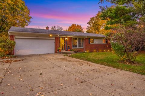588 Robinson Rd, Jackson, MI 49203 photo 1