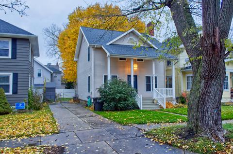 722 Griswold St, Jackson, MI 49203 photo 2