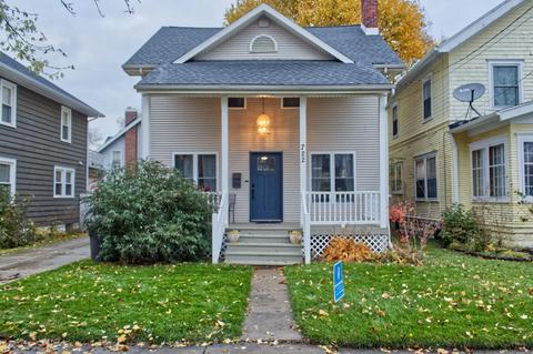 722 Griswold St, Jackson, MI 49203 photo 7