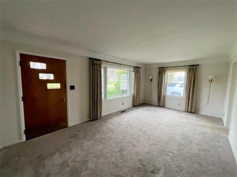 1325 Gerry Dr, Jackson, MI 49202 photo 8