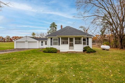 3890 E South St, Jackson, MI 49201 photo 1