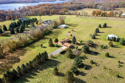 3900 Grey Tower Rd, Jackson, MI 49201 photo 2