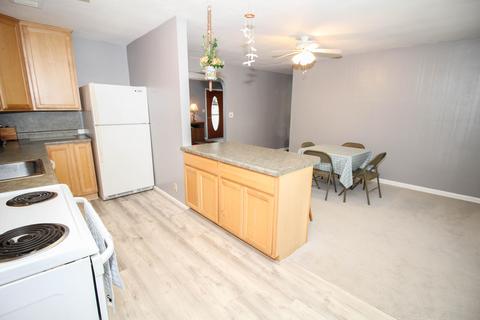 108 W Hoffman St, Three Rivers, MI 49093 photo 13
