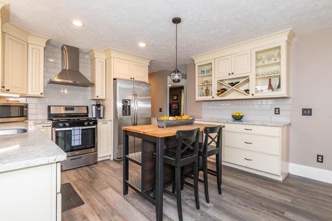 876 Double Eagle, Otsego, MI 49078 photo 13