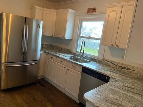 107 E Meadow Heights Ave, Jackson, MI 49203 photo 3