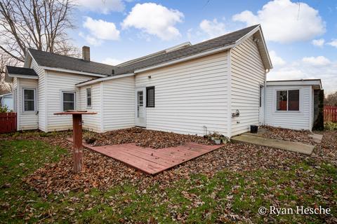 61 E Main St, Saranac, MI 48881 photo 26
