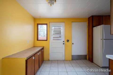 61 E Main St, Saranac, MI 48881 photo 17
