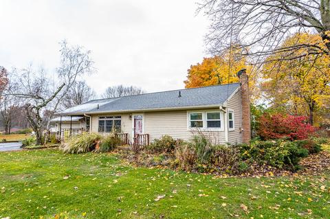5150 Rives Junction Rd, Jackson, MI 49201 photo 3