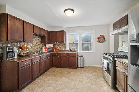 1223 Carson Ave, Jackson, MI 49203 photo 6