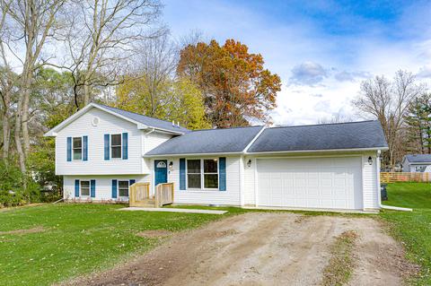 537 Bagg Ave, Jackson, MI 49203 photo 2