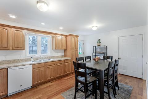 537 Bagg Ave, Jackson, MI 49203 photo 6