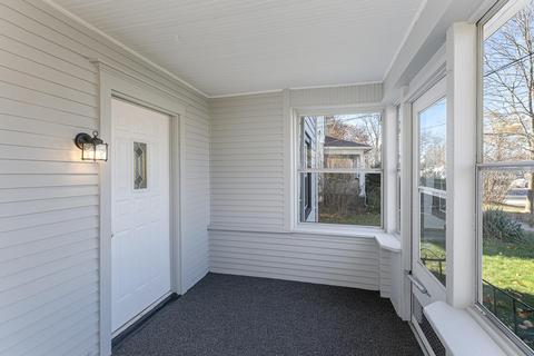 805 Randolph St, Jackson, MI 49203 photo 6