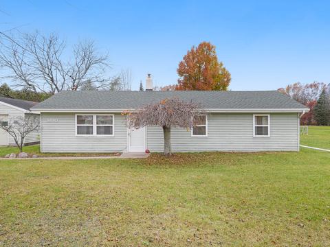 5590 Oakpoint Rd, Jackson, MI 49201 photo 2
