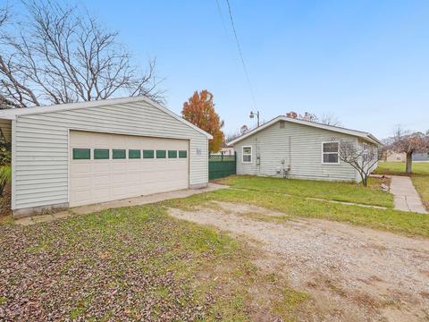 5590 Oakpoint Rd, Jackson, MI 49201 photo 3