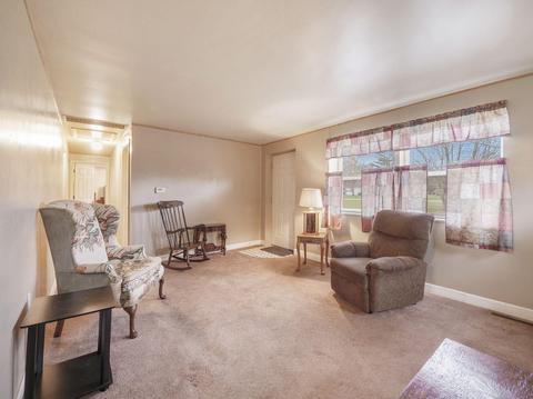 5590 Oakpoint Rd, Jackson, MI 49201 photo 6