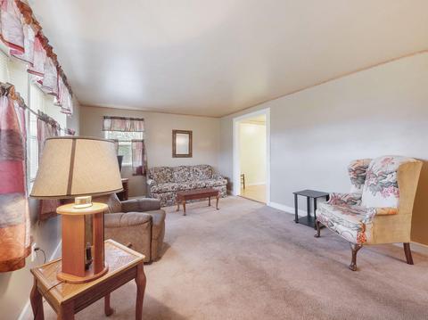 5590 Oakpoint Rd, Jackson, MI 49201 photo 5