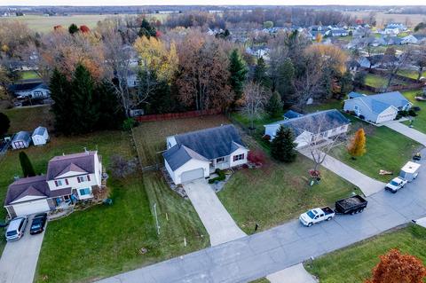 1951 Joy Rd, Adrian, MI 49221 photo 48