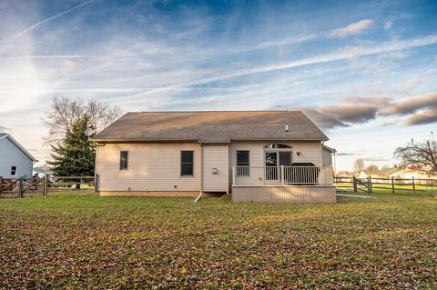 1951 Joy Rd, Adrian, MI 49221 photo 37