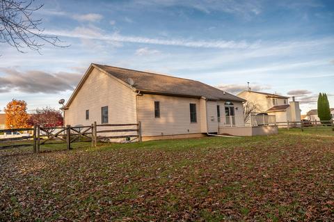 1951 Joy Rd, Adrian, MI 49221 photo 38
