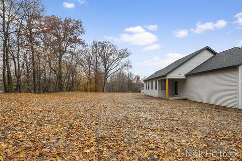4154 Meyer Dr, Hamilton, MI 49419 photo 5