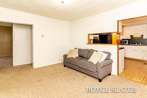 933 Pleasant St, Belding, MI 48809 photo 5