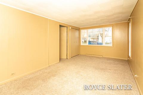933 Pleasant St, Belding, MI 48809 photo 19