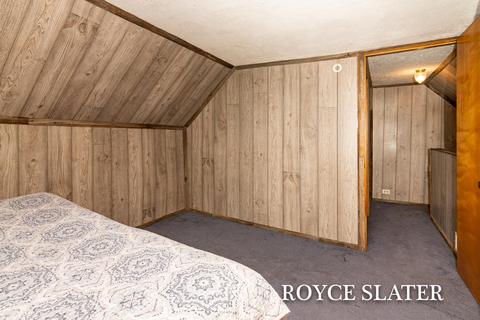 933 Pleasant St, Belding, MI 48809 photo 24