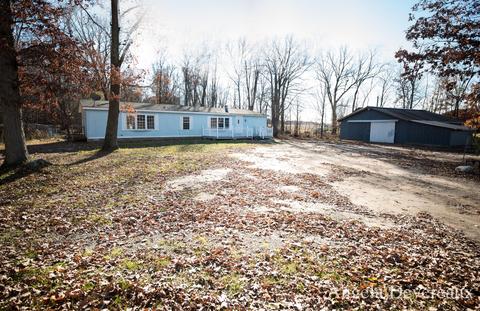 8300 Mcbrides Rd, Edmore, MI 48829 photo 1