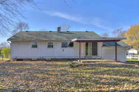 2367 Windemere Dr, Jackson, MI 49202 photo 2