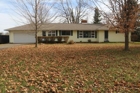 6143 Wolf Lake Rd, Jackson, MI 49201 photo 2