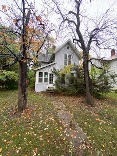 211 S Elm Ave, Jackson, MI 49203 photo 1