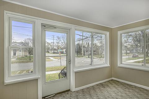 600 Orange St, Jackson, MI 49202 photo 4