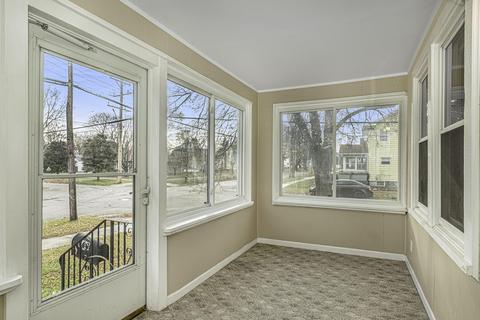 600 Orange St, Jackson, MI 49202 photo 5
