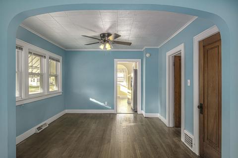600 Orange St, Jackson, MI 49202 photo 8