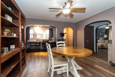 11 E Beech St, Three Oaks, MI 49128 photo 13