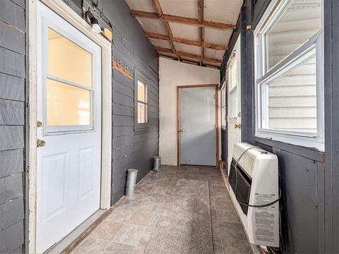 259 Stanford Ln, Jackson, MI 49203 photo 17