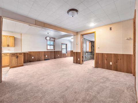 259 Stanford Ln, Jackson, MI 49203 photo 6