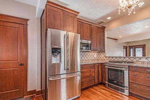 615 E Green St, Marshall, MI 49068 photo 9