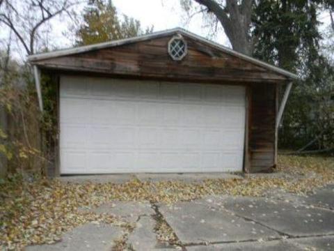 976 Johnson Ave, Flint, MI 48532 photo 8