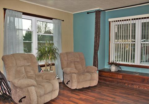 329 N Jeffery Ave, Ithaca, MI 48847 photo 8
