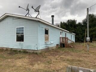 520 N Ferris Ave, White Cloud, MI 49349 photo 3